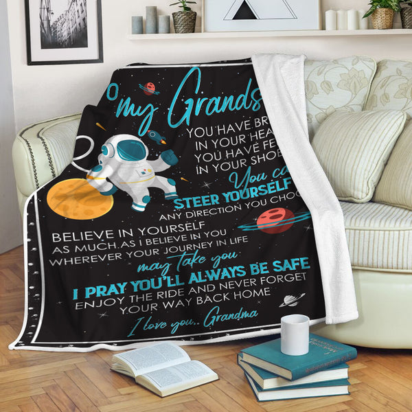 Grandson Personalized Blanket | To My Grandson Believe In Yourself - Astronaut Blanket | Courage Fleece Throw | T929