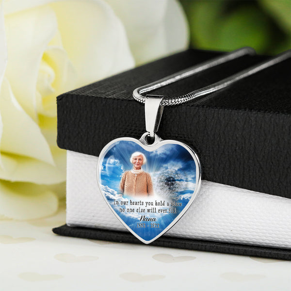 Memorial necklace with picture| Personalized sympathy remembrance jewelry| Keepsake gifts for loss NNT12