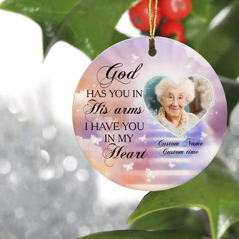 Personalized Memorial Ornament - God Has You in His Arms, Christmas in Heaven Remembrance Decor, Memorial Gift for Loss of A Loved One| NOM102