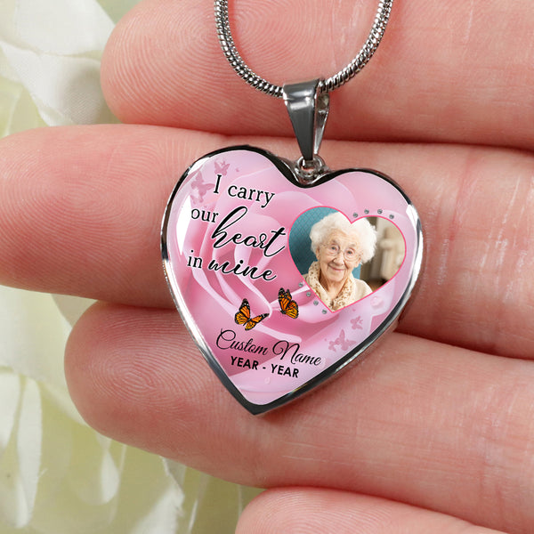 Personalized memorial necklace with picture| I carry your heart| Rememberance jewelry gift for loss NNT32