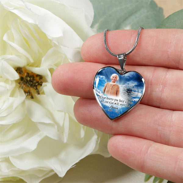 Memorial necklace with picture| Personalized sympathy remembrance jewelry| Keepsake gifts for loss NNT12