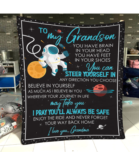 Grandson Personalized Blanket | To My Grandson Believe In Yourself - Astronaut Blanket | Courage Fleece Throw | T929